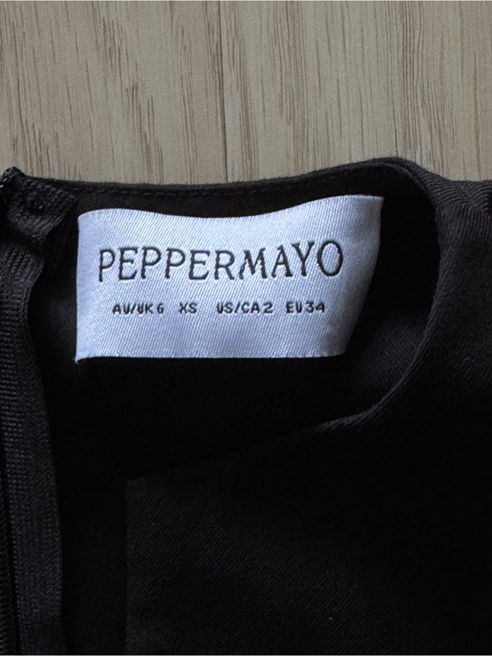 Peppermayo Cassia Mini Dress in Black - Size 2 XS PLEATED SKIRT plunge b-neck - Picture 7 of 11